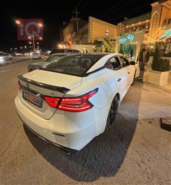 نيسان ماكسيما